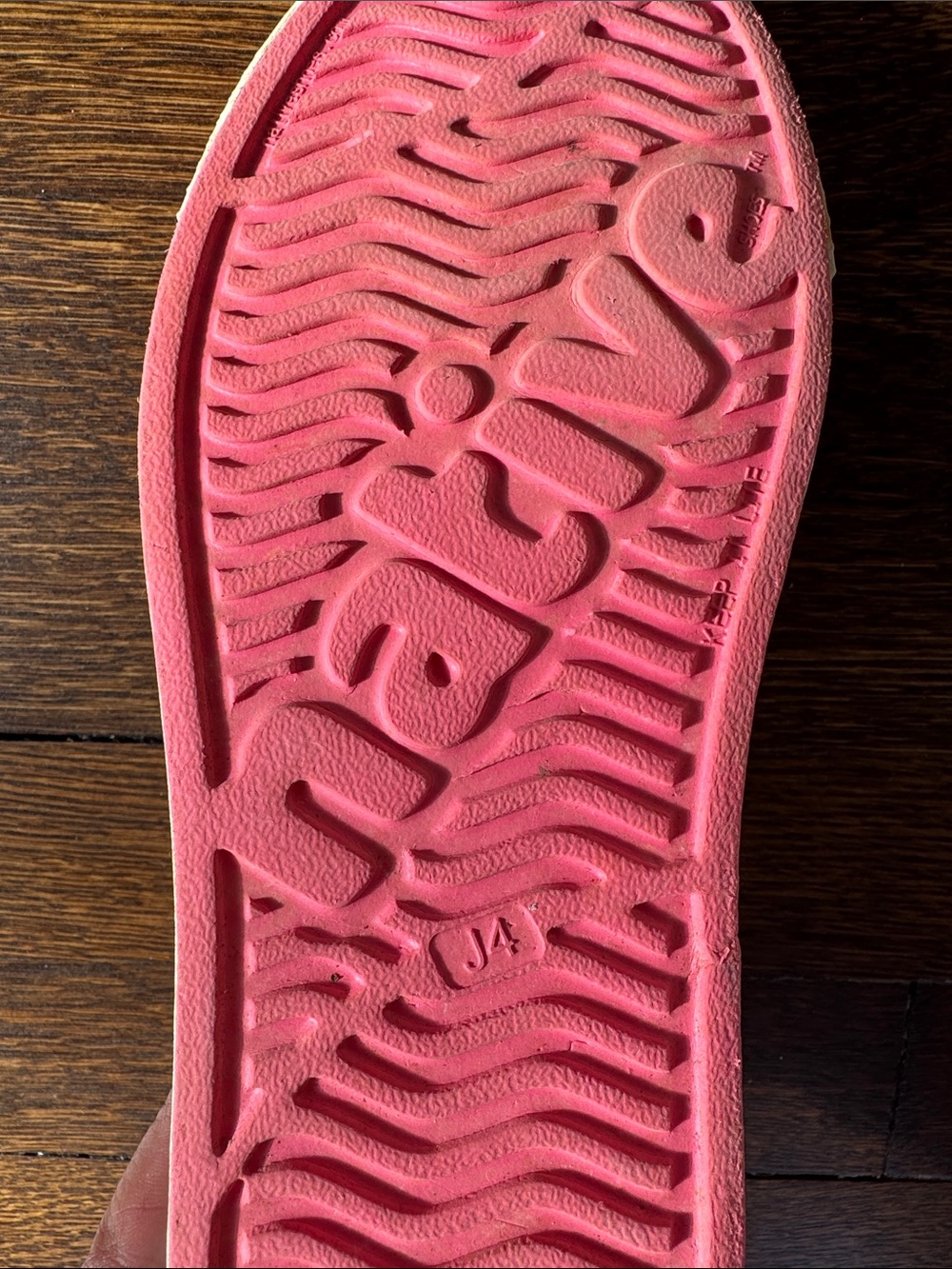 Native Kids Watermelon Pink and Green size 4 - Picture 5 of 5